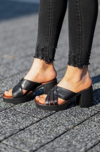 Klapek LURSO z linii FRANCINE model DANIELLE BLACK