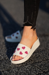 Klapek LURSO z linii HONORINE model BEATE WHITE 