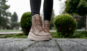 Ciemno beżowy Sneakers Damski LURSO z podwyższoną cholewą model TAYLOR BEIGE
