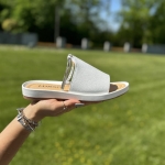 KLapki LURSO linia JUDITH model PAISLEY WHITE