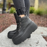 Czarne Traperki Damskie LURSO model  LISA BLACK