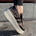 Sneakersy-Damskie w-panterke-na-podwyzszonej-podeszwie-FERLA-BEIGE-BLACK-skora-naturalna