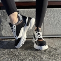 Czarno-białe-Sneakersy-Damskie-na-sportowej-podeszwie-LURSO-model-SPOLETO-BLACK-WHITE-skora-naturalna
