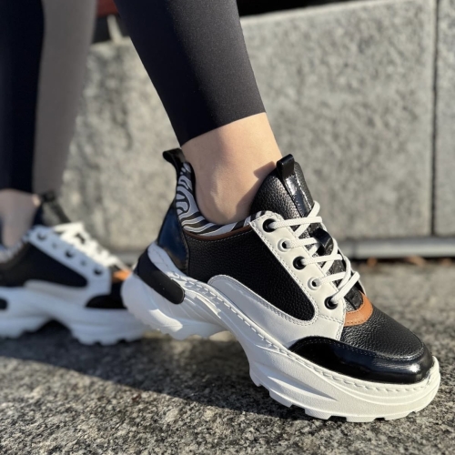 Czarno-białe-Sneakersy-Damskie-na-sportowej-podeszwie-LURSO-model-SPOLETO-BLACK-WHITE-skora-naturalna