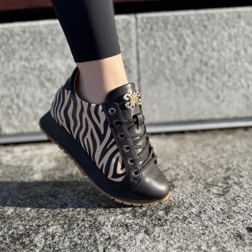 Czarne-Sneakersy-Damskie-LURSO-na-sportowej-podeszwie-ROANA-BLACK-skora-naturalna