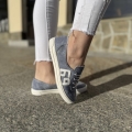 Jasnoniebieskie-Trampki-Damskie-na-plaskiej-podeszwie-LURSO-model-ALGHERO-JEANS-BLUE-skora-naturalna