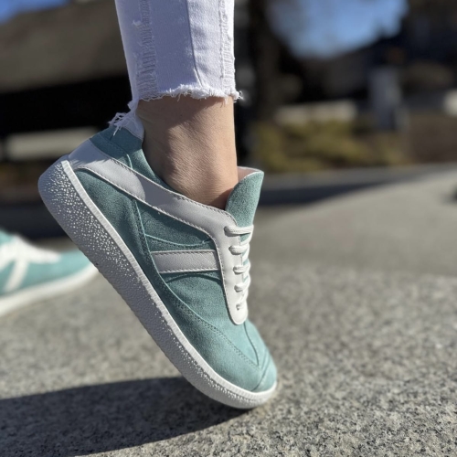 Mietowe-Trampki-Damskie-na-plaskiej-podeszwie-LURSO-model-TETI-MINT-skora-naturalna