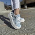 Blekitne-azurowe-Sneakersy-Damskie-LURSO-model-BAGHERIA-BLUE-skora-naturalna (11).jpg