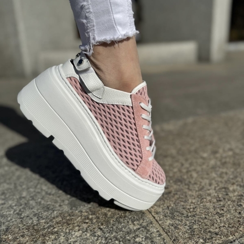 Jasnorozowe-Sandaly-Damskie-typu-sabot-na-platformie-model-ULTEN-LIGHT-PINK-skora-naturalna (2).jpg