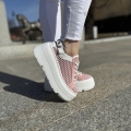 Jasnorozowe-Sandaly-Damskie-typu-sabot-na-platformie-model-ULTEN-LIGHT-PINK-skora-naturalna (6).jpg
