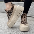 Sneakersy-Damskie-w-panterke-na-platformie-RIPOSTO-LEOPARD-skora-naturalna (5).jpg