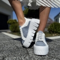 Blekitne-azurowe-Sneakersy-Damskie-na-platformie-TURATE-BLUE-skora-naturalna (5).jpg