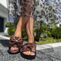 Brazowe-Klapki-Damskie-z-duza-kokarda-LURSO-model-CERRETO-CHOCOLATE-BROWN-skora-naturalna (7).jpg