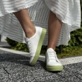 Biale-Trampki-Damskie-na-zielonej-podeszwie-LURSO-model-DESIREE-WHITE-GREEN-skora-naturalna (5).jpeg