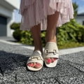 Bezowe-Klapki-Damskie-z-ozdoba-model-LEIVI-BEIGE-skora-naturalna (5).jpeg