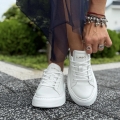 Biale-Trampki-Damskie-na-grubszej-podeszwie-LURSO-model-CARINI-WHITE-skora-naturalna (9).jpg