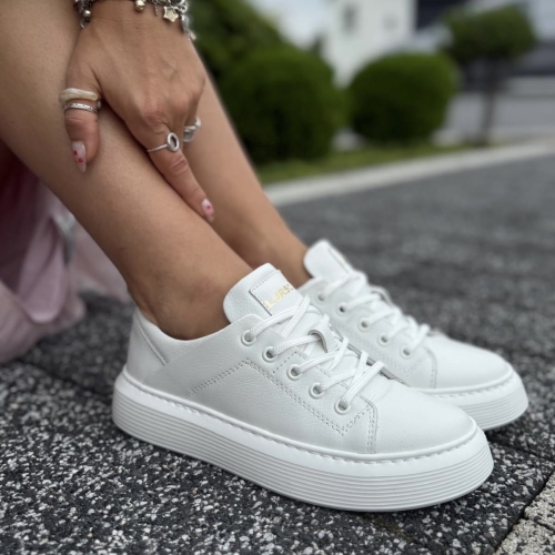 Biale-Trampki-Damskie-na-grubszej-podeszwie-LURSO-model-CARINI-WHITE-skora-naturalna (10).jpg