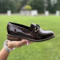 Brazowe-lakierowe-Mokasyny-Damskie-z-ozdobnym-lancuszkiem-LURSO-model-SUPINO-BROWN-skora-naturalna (5).jpg