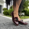 Bordowe-lakierowe-Mokasyny-Damskie-z-ozdobnym-lancuszkiem-LURSO-model-SUPINO-BORDO-skora-naturalna (6).jpg