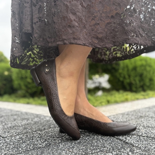 Brazowe-Baleriny-Damskie-LURSO-model-MOROLO-BROWN-skora-naturalna (1).jpg