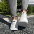 Biale-Sneakersy-Damskie-ze-zlota-ozdoba-PONSO-WHITE-skora-naturalna (15).jpeg