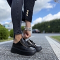 Czarne-Sneakersy-Damskie-ze-zlota-ozdoba-PONSO-BLACK-skora-naturalna (16).jpeg