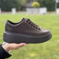Sneakersy-Damskie-w-kolorze-czekoladowego-brazu-ze-zlota-ozdoba-PONSO-CHOCOLATE-BROWN-skora-naturalna (18).jpeg