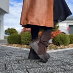 Ciemnobrązowe Botki Damskie z marszczoną patką LURSO model IRMA CHOCOLATE skóra naturalna