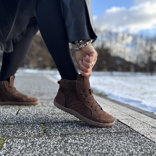 Brazowe-wyzsze-ocieplane-Trampki-Damskie-LURSO-typu-barefoot-model-ZOCCA-BROWN-skora-naturalna (5).jpeg