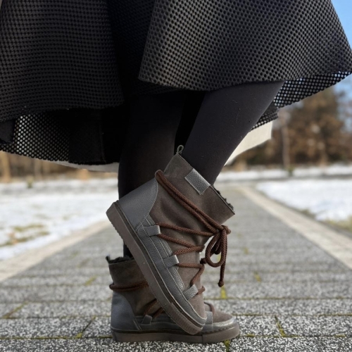 Sniegowce-Damskie-w-kolorze-czekoladowego-brazu-LURSO-model-HANNAH-CHOCOLATE-BROWN-skora-naturalna (6).jpeg