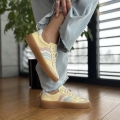 Sloneczno-zolte-Sneakersy-Damskie-z-paskami-LURSO-model-SEVERO-YELLOW-skora-naturalna (10).jpeg