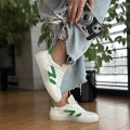 Bialo-zielone-Sneakersy-Damskie-LURSO-model-BUSSO-WHITE-GREEN-skora-naturalna (5).jpeg