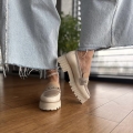 Bezowe-Mokasyny-Damskie-ze-zlota-ozdoba-LURSO-model-ADDA-BEIGE-skora-naturalna (14).jpeg