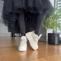 Bezowe-Sneakersy-Damskie-z-ozdobnymi-oczkami-MARTINI-BEIGE-skora-naturalna (21).jpeg