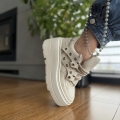 Bezowe-Sneakersy-Damskie-z-ozdobnymi-oczkami-MARTINI-BEIGE-skora-naturalna (45).jpeg