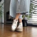 Bezowo-biale-Sneakersy-Damskie-na-platformie-CASTELLI-BEIGE-skora-naturalna (19).jpeg