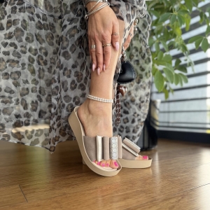 Beżowo-złote Klapki Damskie LURSO model PIEVE BEIGE GOLD skóra naturalna