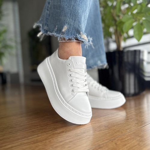 Biale-Sneakersy-Damskie-na-platformie-SOLOFANO-WHITE-skora-naturalna (1).jpeg