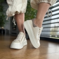 Jasnobezowe-perlowe-Sneakersy-Damskie-LURSO-model-ARLETTE-LIGHT-BEIGE-PEARL-skora-naturalna (44).jpeg