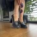 Czarne-Czolenka-Damskie-na-grubej-podeszwie-LURSO-model-MARTINE-BLACK-skora-naturalna (67).jpeg