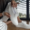 Biale-Slipony-Damskie-na-plaskiej-podeszwie-LURSO-model-GABRIELE-WHITE-skora-naturalna (5).jpeg
