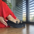 Czarne-Slipony-Damskie-z-ozdoba-model-YVONNE-BLACK-MAT-skora-naturalna (2).jpeg