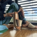 Bezowe-Klapki-Damskie-LURSO-model-ADERA-BEIGE-skora-naturalna (7).jpeg
