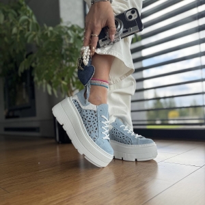 Błękitne ażurowe Sneakersy Damskie LURSO model BAGHERIA BLUE skóra naturalna