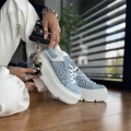 Blekitne-azurowe-Sneakersy-Damskie-LURSO-model-BAGHERIA-BLUE-skora-naturalna (4).jpeg
