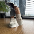 Bezowe-welurowe-minimalistyczne-Trampki-Damskie-LURSO-model-TIANA-LIGHT-BEIGE-skora-naturalna (12).jpeg