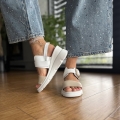 Biale-Sandaly-Damskie-LURSO-z-ozdobna-klamerka-model-POLO-WHITE-skora-naturalna (15).jpeg