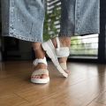 Biale-Sandaly-Damskie-LURSO-z-ozdobna-klamerka-model-POLO-WHITE-skora-naturalna (17).jpeg