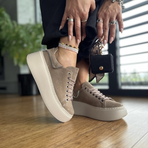 Bezowe-Sneakersy-Damskie-LURSO-na-platformie-model-ALIZE-BEIGE-skora-naturalna (1).jpeg