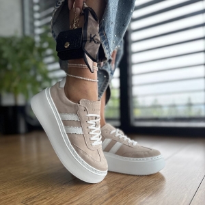 Bladoróżowe Sneakersy Damskie na podwyższonej podeszwie FERLA PALE PINK skóra naturalna